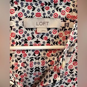 LOFT Blouse, Women’s Large, Beautiful Floral Pattern